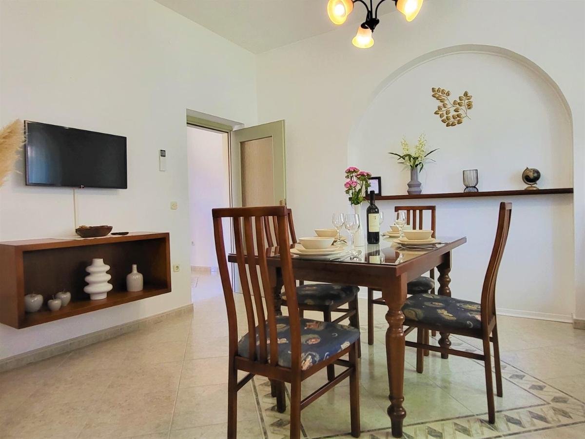 Cozy Apartment Mandula Врсар Экстерьер фото